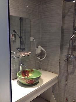 Lushang Tianjie Quick Hotel Jiujiang (Jiangxi) Bagian luar foto