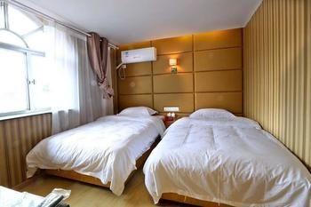 Lushang Tianjie Quick Hotel Jiujiang (Jiangxi) Bagian luar foto